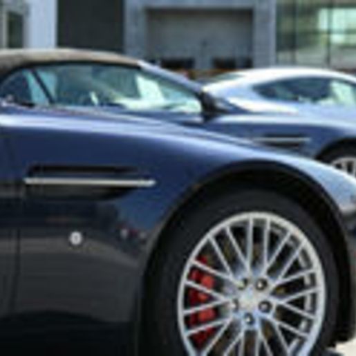 Aston Martin fahren